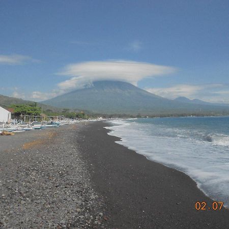 Amed Beach Villa Dış mekan fotoğraf